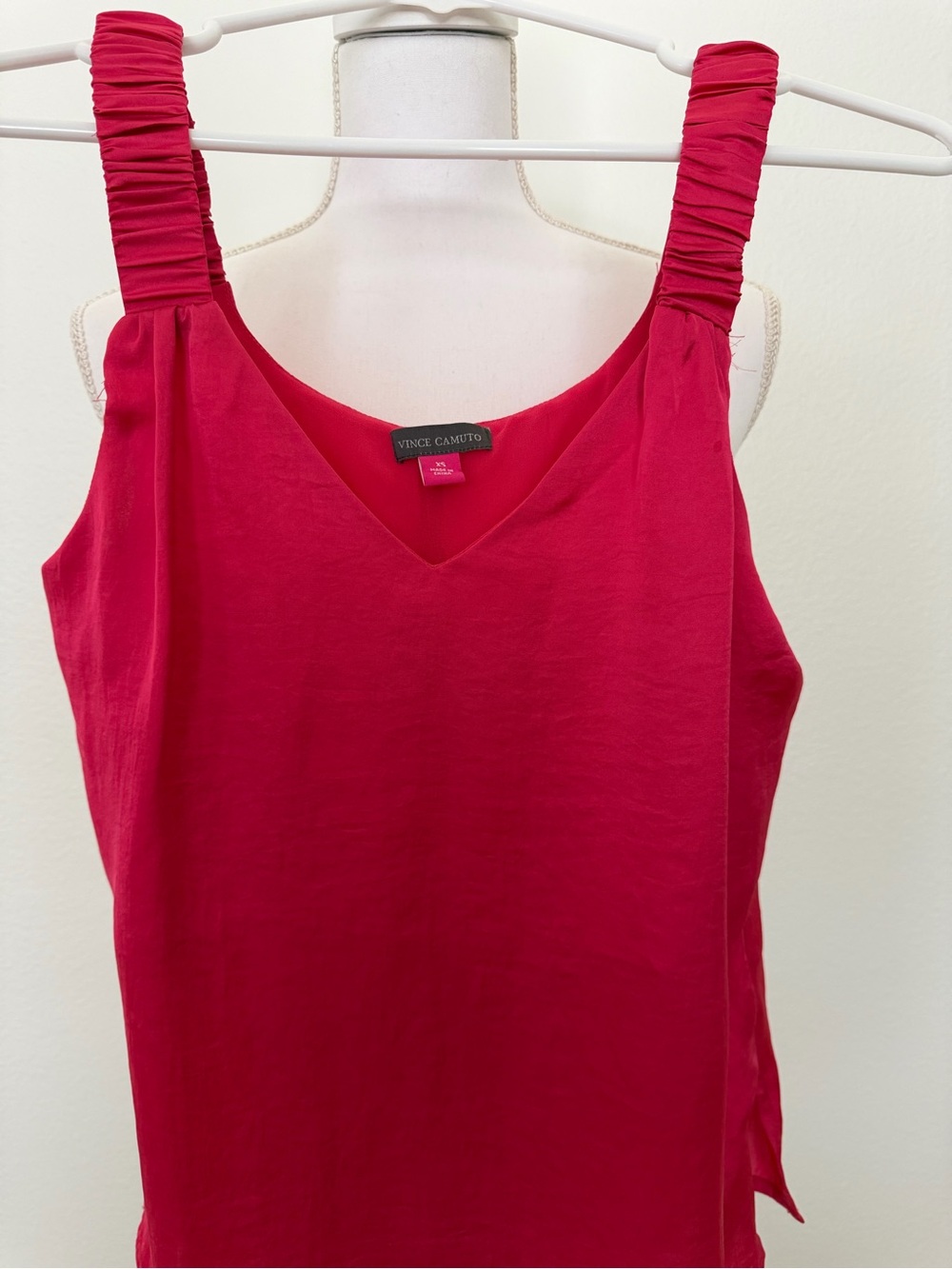 Vince Camuto Ruched Strap V-Neck Tank in Fuchsia